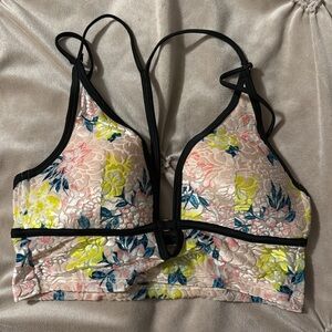 VS PINK Velvet Flower Bralette (S)